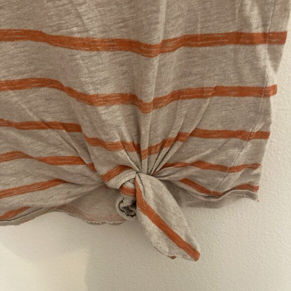 Tommy Bahama Womens 100% Linen Shirt Striped Sleeveless Size S - Picture 3 of 6